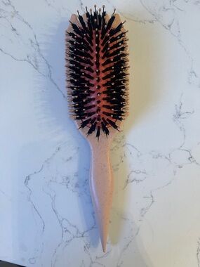 BOUNCECURL Volume EdgeLift Brush in Peach